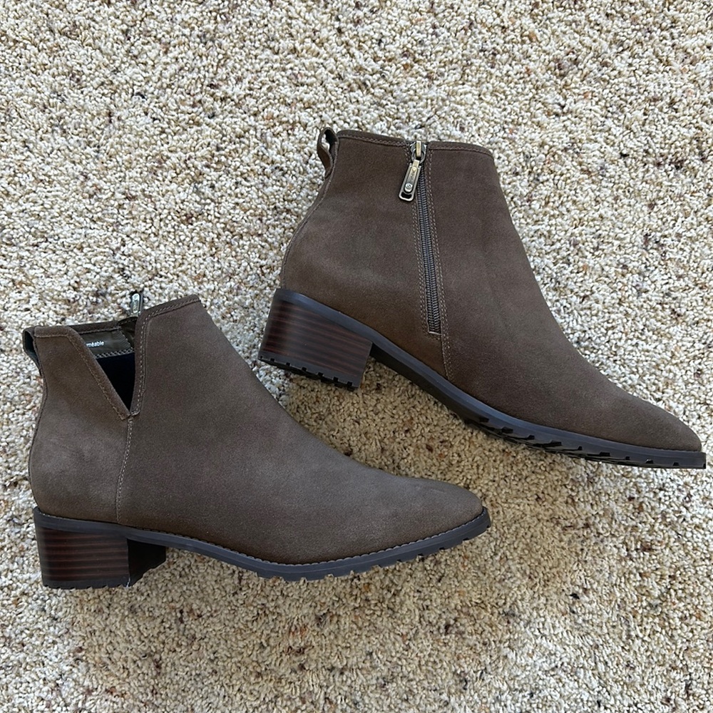 Blondo grey booties